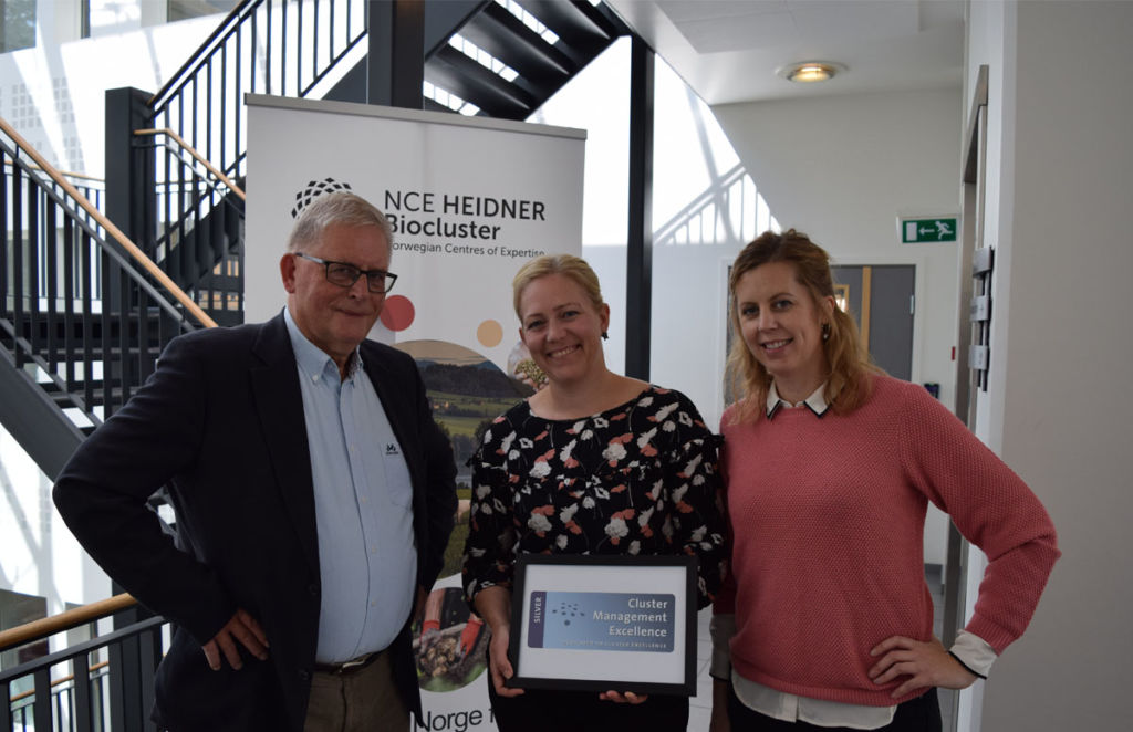 Fra venstre Eivind Petershagen fra Innovation Performance, Kristiane Haug Berg og Linn Dybdahl i NCE Heidner Biocluster.